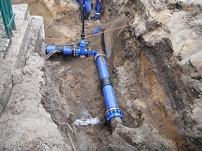 Zakończono kolejny etap budowy sieci wodociągowej w ul. Wojska Polskiego.