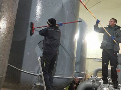 COROCZNE ZABIEGI HIGIENICZNO DEZYNFEKCYJNE NA STACJI UZDATNIANIA WODY