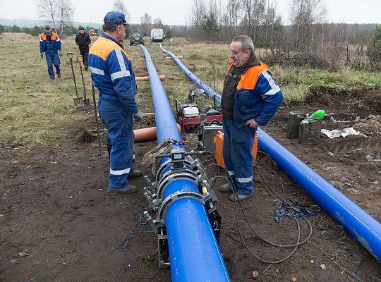 Rozbudowa systemu kanalizacyjnego i wodociągowego w kierunku  oś. Wschód