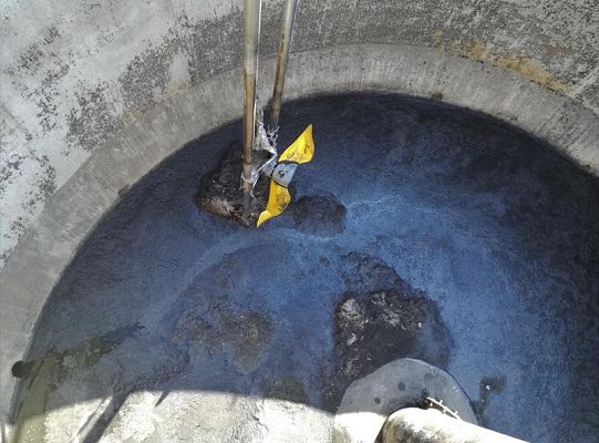 Remont reaktora biologicznego.