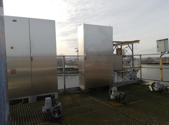 Wymiana szafy sterowniczej  na piaskowniku Oczyszczalni Ścieków.