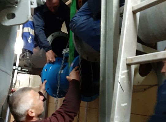 Montaż nowoczesnego przepływomierza na wejściu do Stacji Uzdatniania Wody.