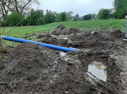 Kolejny etap robót związanych z rozbudową sieci wodociągowej zasilającej południowo - wschodnią część miasta Lęborka min.Osiedle Wschód i strefę przemysłową.
