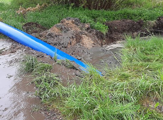 Kolejny etap robót związanych z rozbudową sieci wodociągowej zasilającej południowo - wschodnią część miasta Lęborka min.Osiedle Wschód i strefę przemysłową.