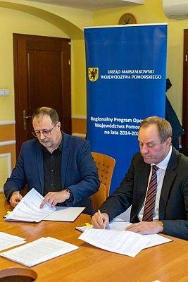 Budowa baterii ogniw fotowoltaicznych o mocy 200kWp i pompy ciepła na potrzeby Oczyszczalni Ścieków  w Lęborku.