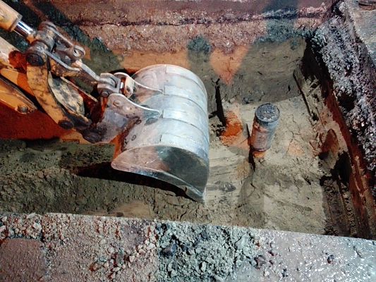 Awaria wodociągu w Rondzie Jana Pawła II