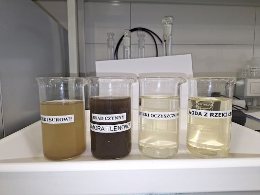 Nowe pozwolenie wodnoprawne na odprowadzanie oczyszczonych ścieków do rzeki Łeby ważne do roku 2034.